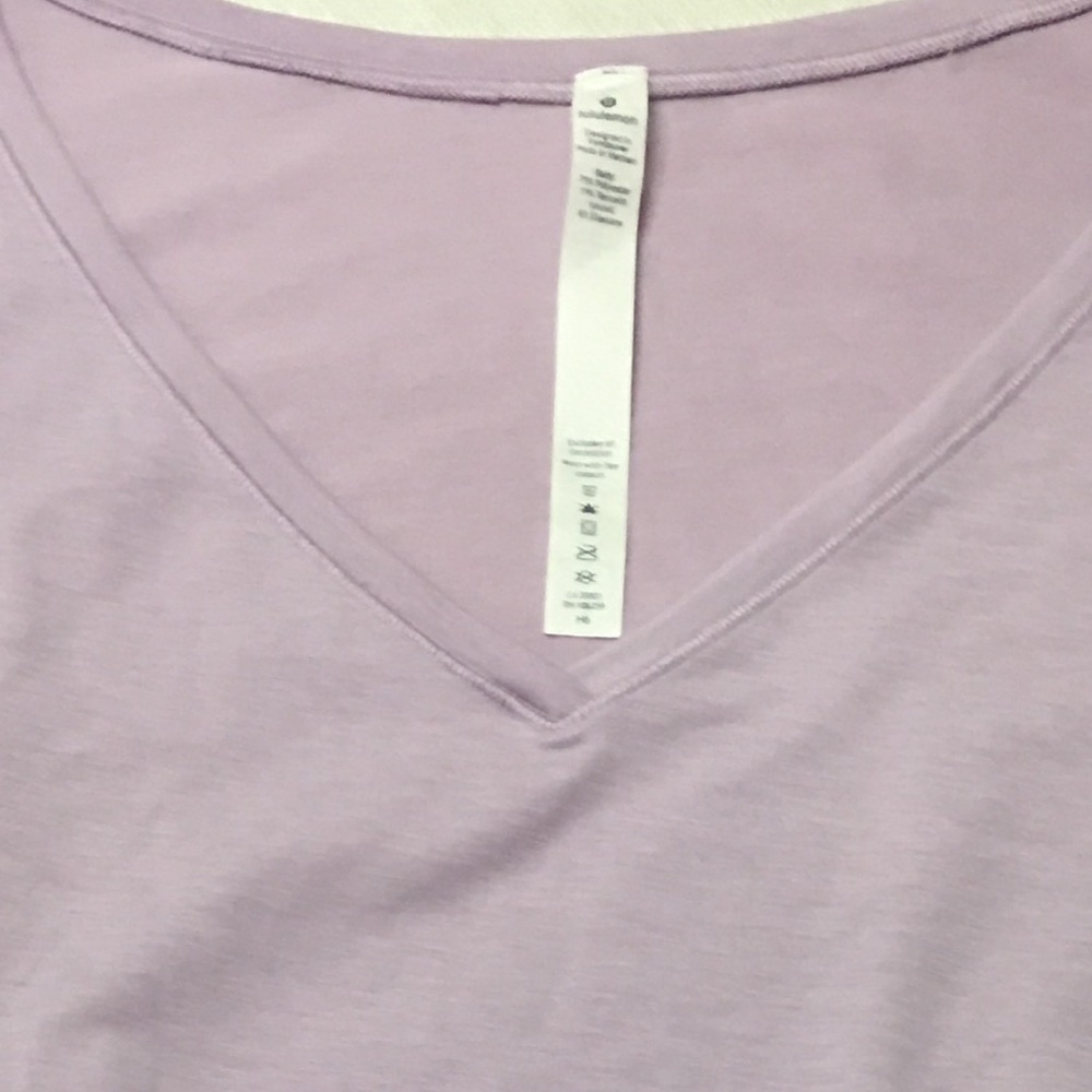 Lululemon shirt - Picture 3 of 3